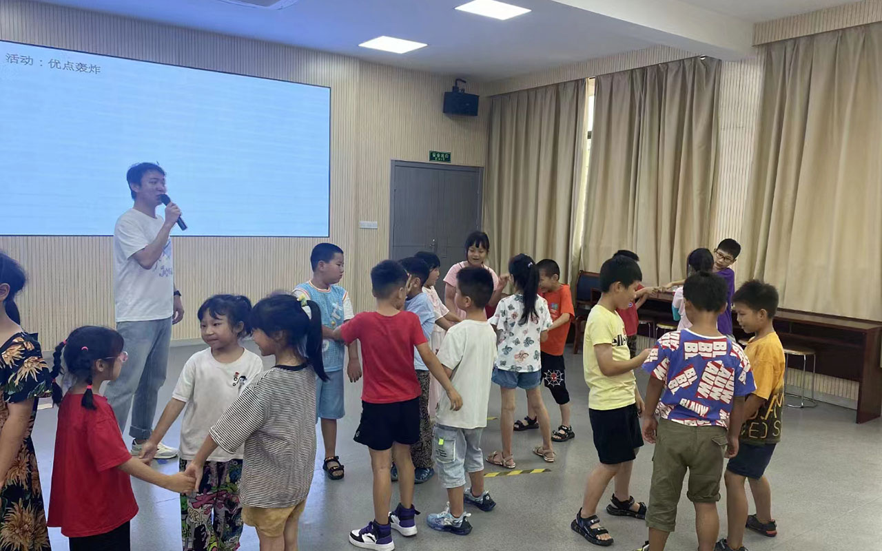 裕华龙观乡中心学校